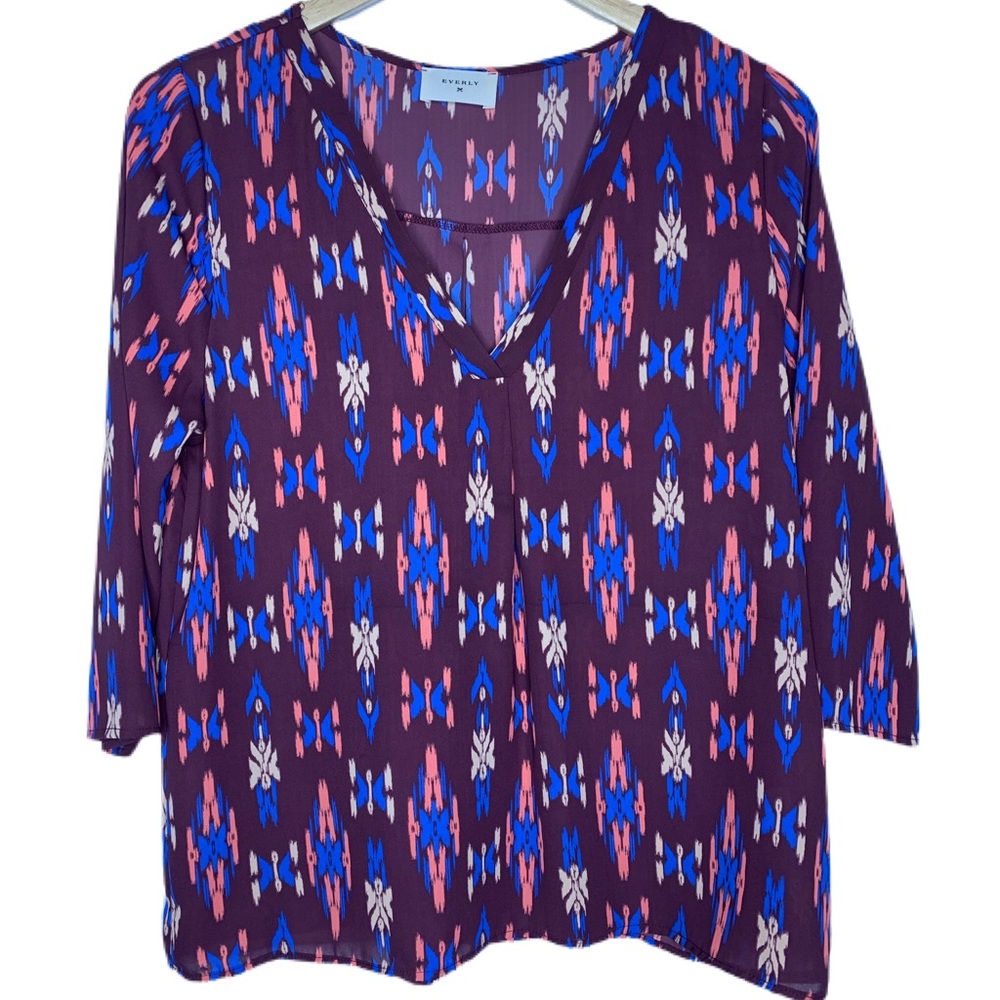 Everly V-neck Blouse 3/4 sleeve Medium